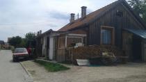 Izbjegli u okolini Travnika: Više od dvadeset godina života u barakama