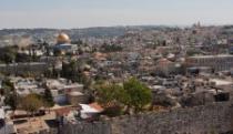 JERUSALIM Uvedena starosna granica za ulazak na sveta mesta