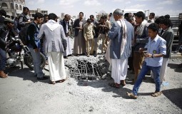 
					Jemen: Najmanje 22 mrtvih u tri bombaška napada 
					
									