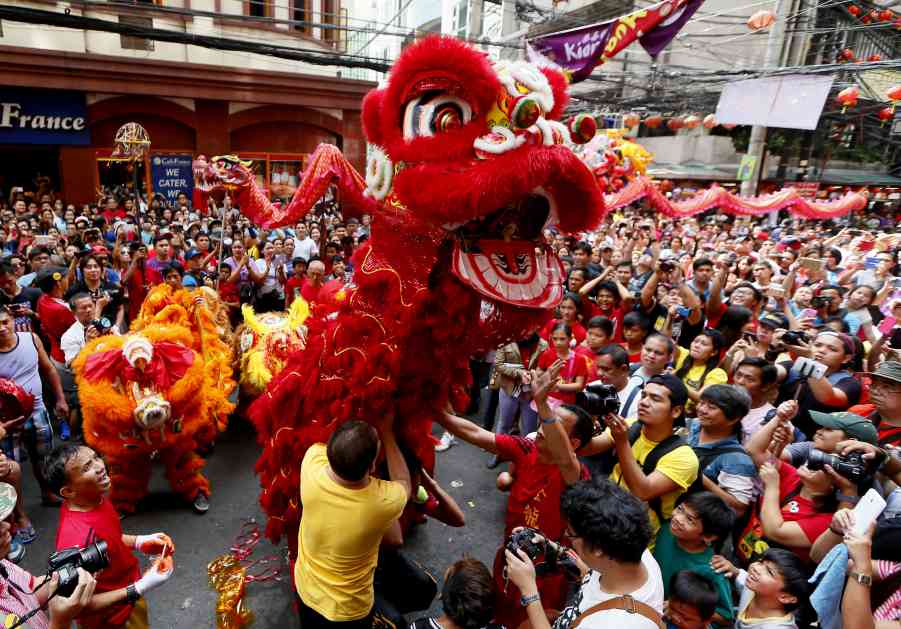 Kinezi slave: Počela godina majmuna! (FOTO)