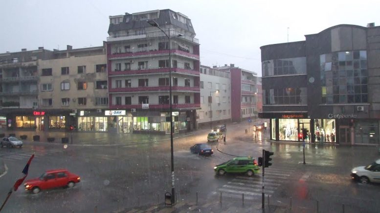 Kiša potopila centar Leskovca