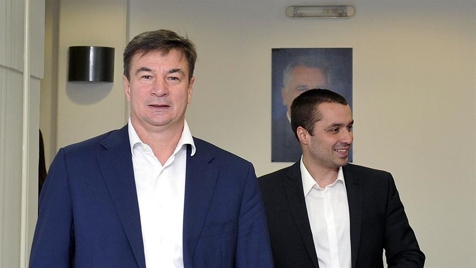 Goran Knežević novi predsednik parlamenta?