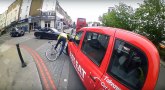 Ko je kriv? Sudar bicikla i taksija izazvao polemike