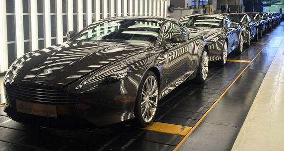 Kraj za Aston Martin DB9