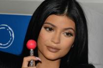 Kylie Jenner prešišala Kim Kardashian: Njena aplikacija je najbolja