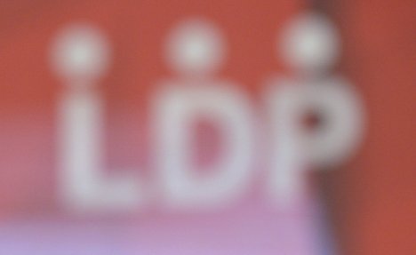LDP: SNS štiti odgovorne za milijardu dinara duga