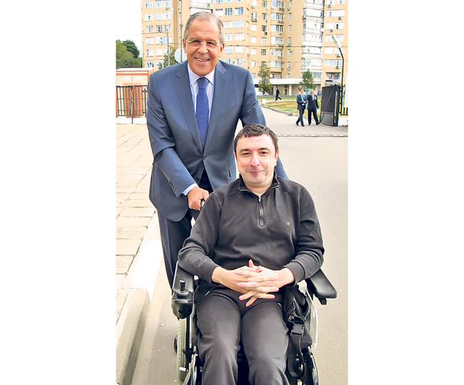 Lavrov podržao srpskog studenta invalida