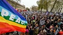London: Protesti protiv učešća Britanije u bombardovanju Sirije