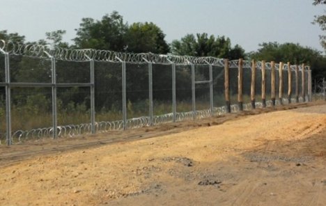 Makedonija dovršila gradnju ograde na granici prema Grčkoj