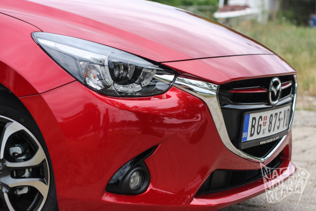 Mazda zabeležila rekordnu 2015 po prodaji i profitu