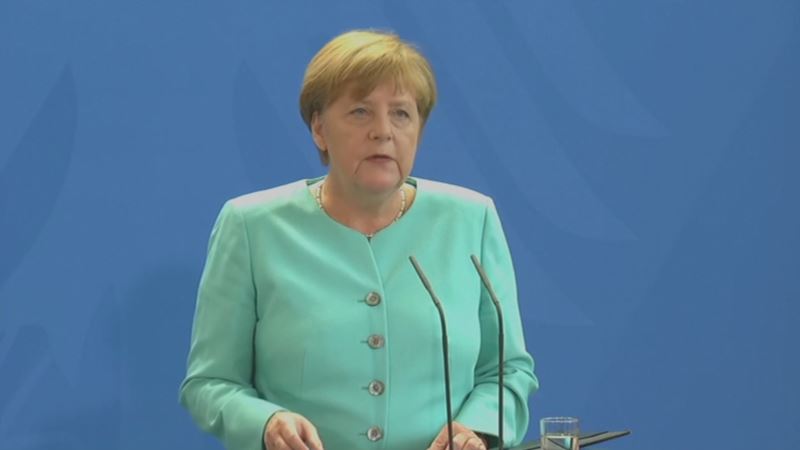 Merkel: Njemačka je učiniti sve da spriječi raspad EU 
