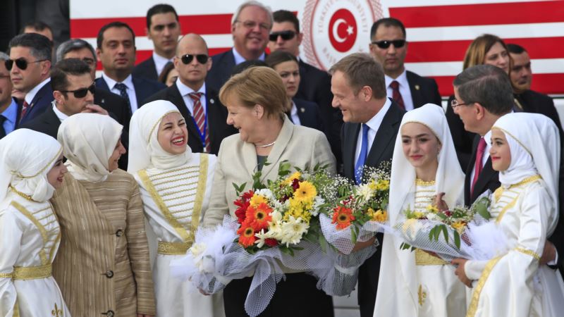 Merkel i Tusk u Turskoj zbog migranata