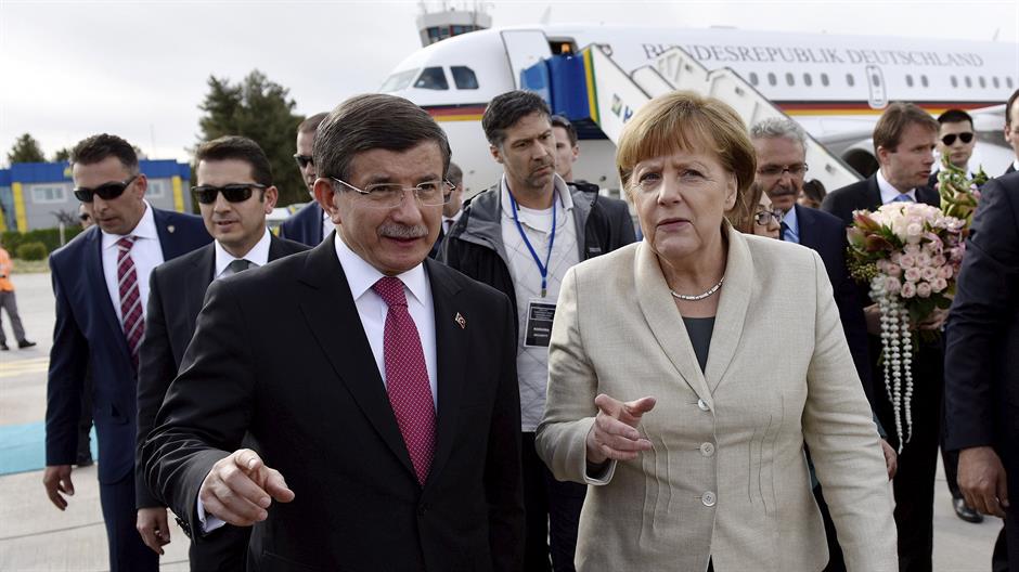 Merkel na tursko-sirijskoj granici o sporazumu o migrantima