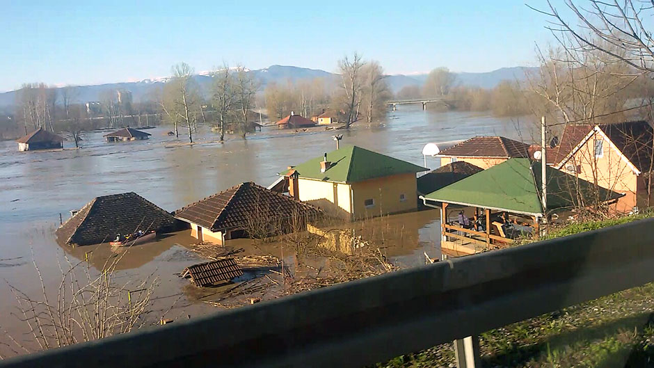 Mihajlović: Sve službe OPREZ, moguće poplave!   