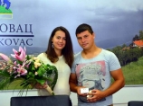 Mladencima sa sela gradonačelnik Leskovca kupio burme