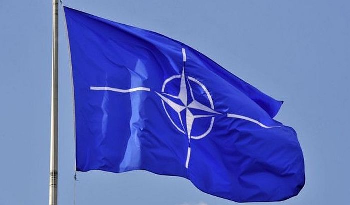NATO razmatra veće angžovanje u borbi protiv Islamske države