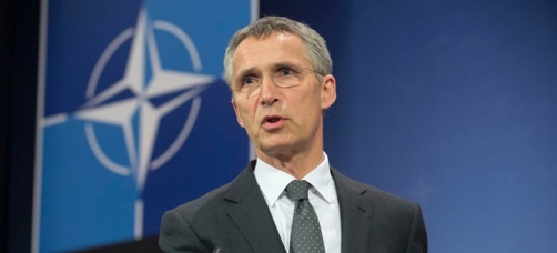 NATO razmatra veću ulogu u rešenju izbegličke kriz