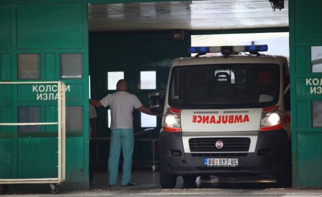 NOĆ U BEOGRADU: Muškarac teško povređen u udesu u Slancima