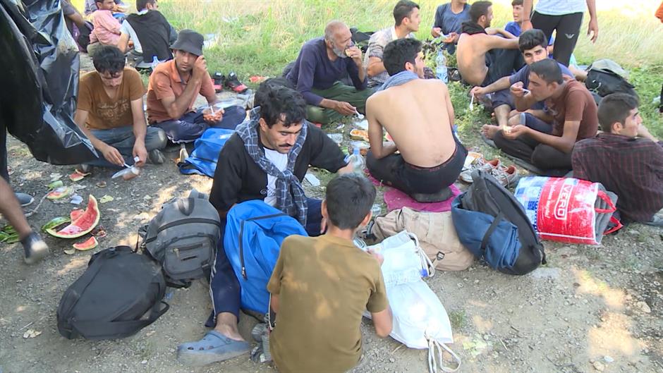 Migranti i dalje štrajkuju na Horgošu