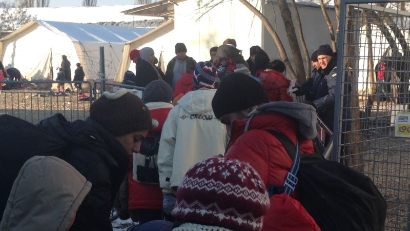 Na granici Grčke i Makedonije autobusi s izbjeglicama