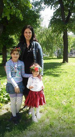 Najradosniji praznik Vrbica: Deca trčala po zvončiće i vence