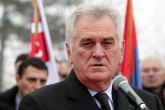Nikolić: Bez konsultacija mandat Vučiću, a Ustav i KiM...
