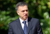 Nikolić se ozbiljno meša u crnogorsku politiku