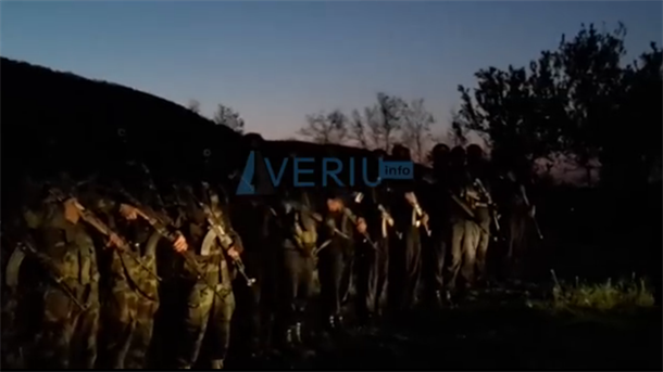 Noćna obuka albanskih terorista u kampovima! VIDEO