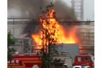 Nova eksplozija u Kini, gori fabrika u Šandongu (VIDEO)