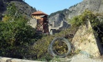 Nova oštećenja u manastiru u selu Binač na Kosovu