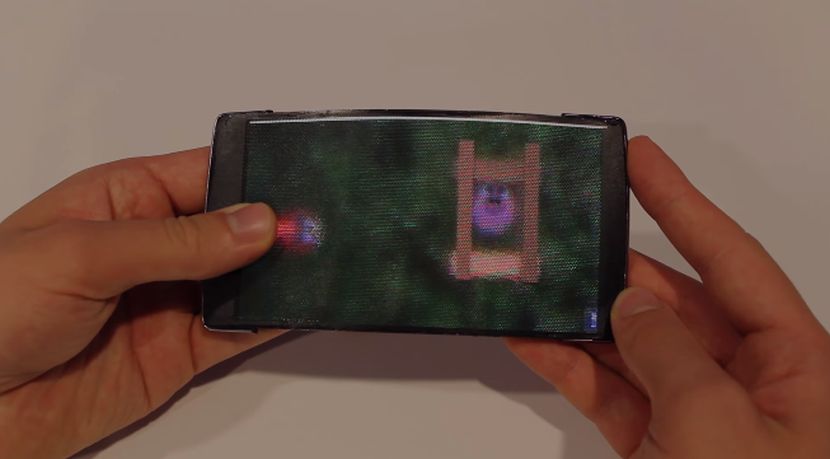 OVO DO SADA NISTE VIDELI: 3D smartfon koji može da se savija kao papir (VIDEO)