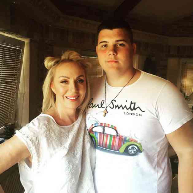 Opasna mama: Brena zapretila Viktoru zbog prepiske koju je objavio na Instagramu (foto)