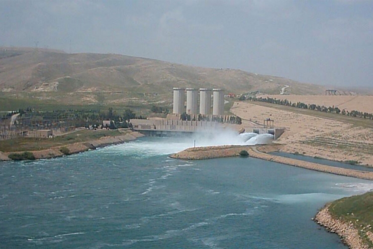 Opasnija po Irak i od džihadista: Ako brana kod Mosula pukne, stradaće pola miliona ljudi (VIDEO)
