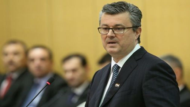 Orešković: Vlada podržava kandidaturu Vesne Pusić