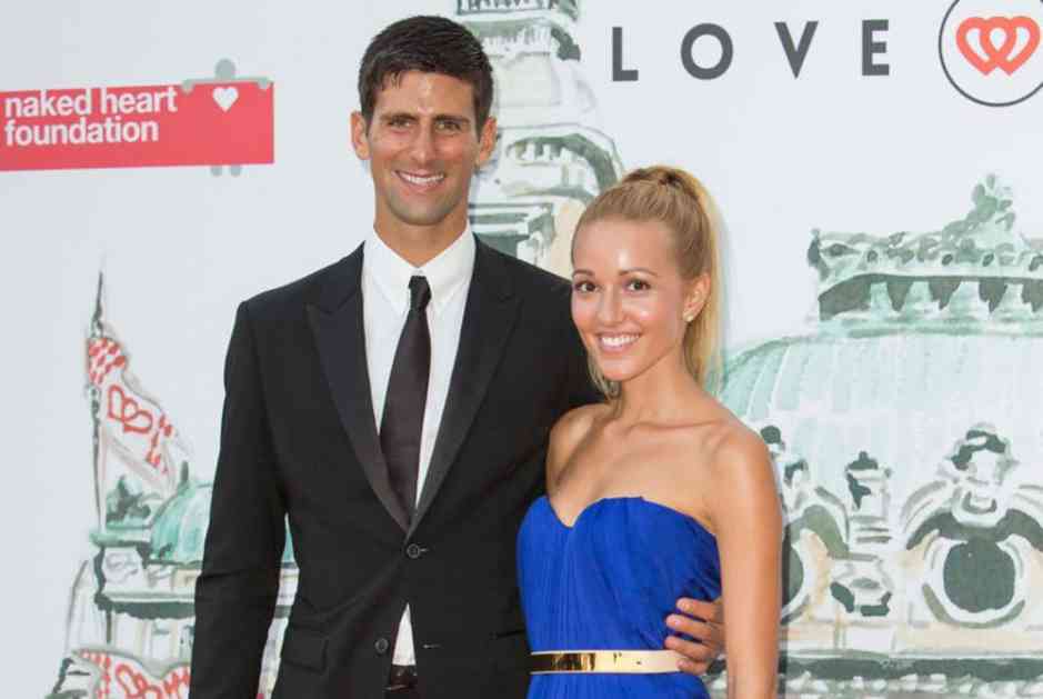 Otkrio još jednu tajnu: Jeste li se ikada zapitali gde Novak čuva burmu tokom teniskih mečeva?