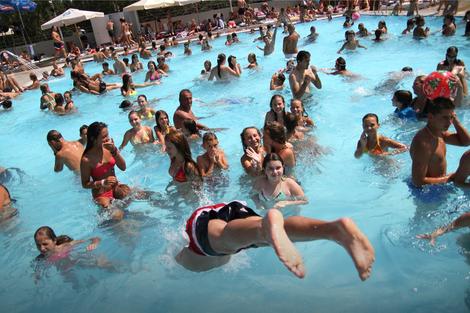 Otvoreni bazeni u Obrenovcu, Pančevcima sutra kreće sezona brčkanja