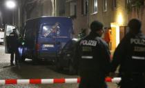 PAO TRGOVAC ORUŽJEM: Džihadistima iz Pariza prodao srpske automate?!