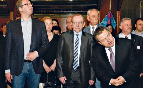 PENZIONERSKI FLERT: Dačić i Vučić u ratu zbog PUPS