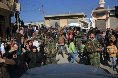 PREKRETNICA U PETOGODIŠNJEM RATU Sirijskim pobunjenicima preti KOLAPS