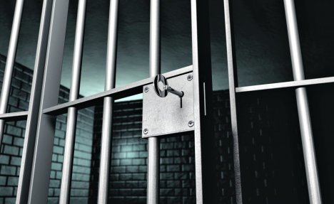 PRIZNALI KRIVICU I NAGODILI SE TUŽILAŠTVO: Kradljivci kablova iz policijskog pritvora pravo u zatvor