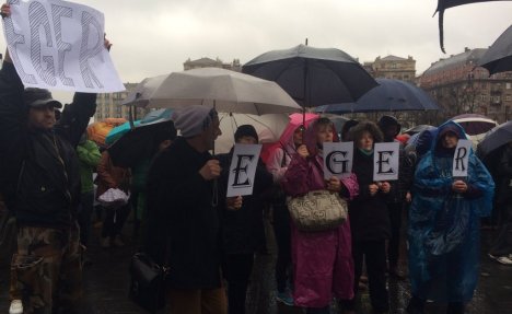 PROTESTI U BUDIMPEŠTI: Prosvetari ustali protiv Orbanove reforme obrazovanja!