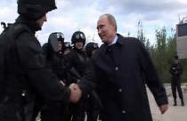 PUTINOVE NEMILOSRDNE UBICE KRECU NA DZIHADISTE Ruski predsednik na ISIS salje ELITNU VOJSKU (FOTO) (VIDEO)