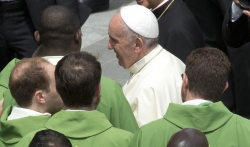 Papa Franja osudio diskriminaciju osoba sa invaliditetom