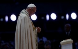 
					Papa: Odgovor na terorizam ne može da bude još više terora 
					
									