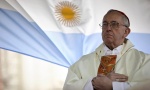Papa priznao da peva kao magarac