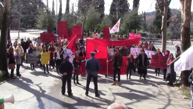 Podgorica: Osmomartovski marš