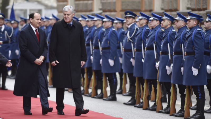 Predsjednik Albanije svečano dočekan u Sarajevu