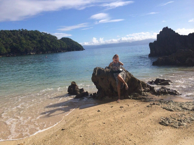Preporodila se: Jelena Golubović leči se kokosom i travama na Filipinima!