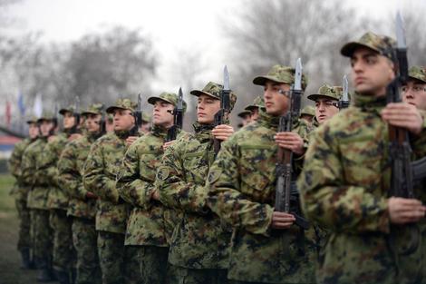 Pripadnici Vojske Srbije otputovali u multinacionalnu operaciju u Liban