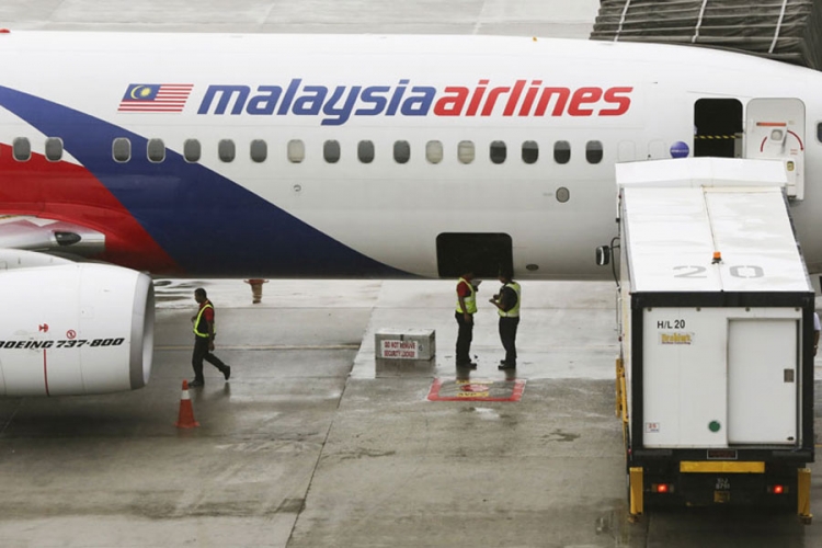Pronađen dio nestalog aviona »Malezija erlajnsa«?
